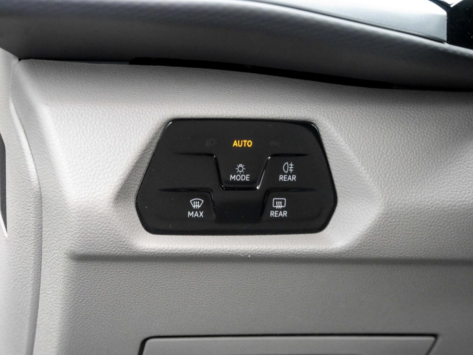 Volkswagen Multivan – Bild 15