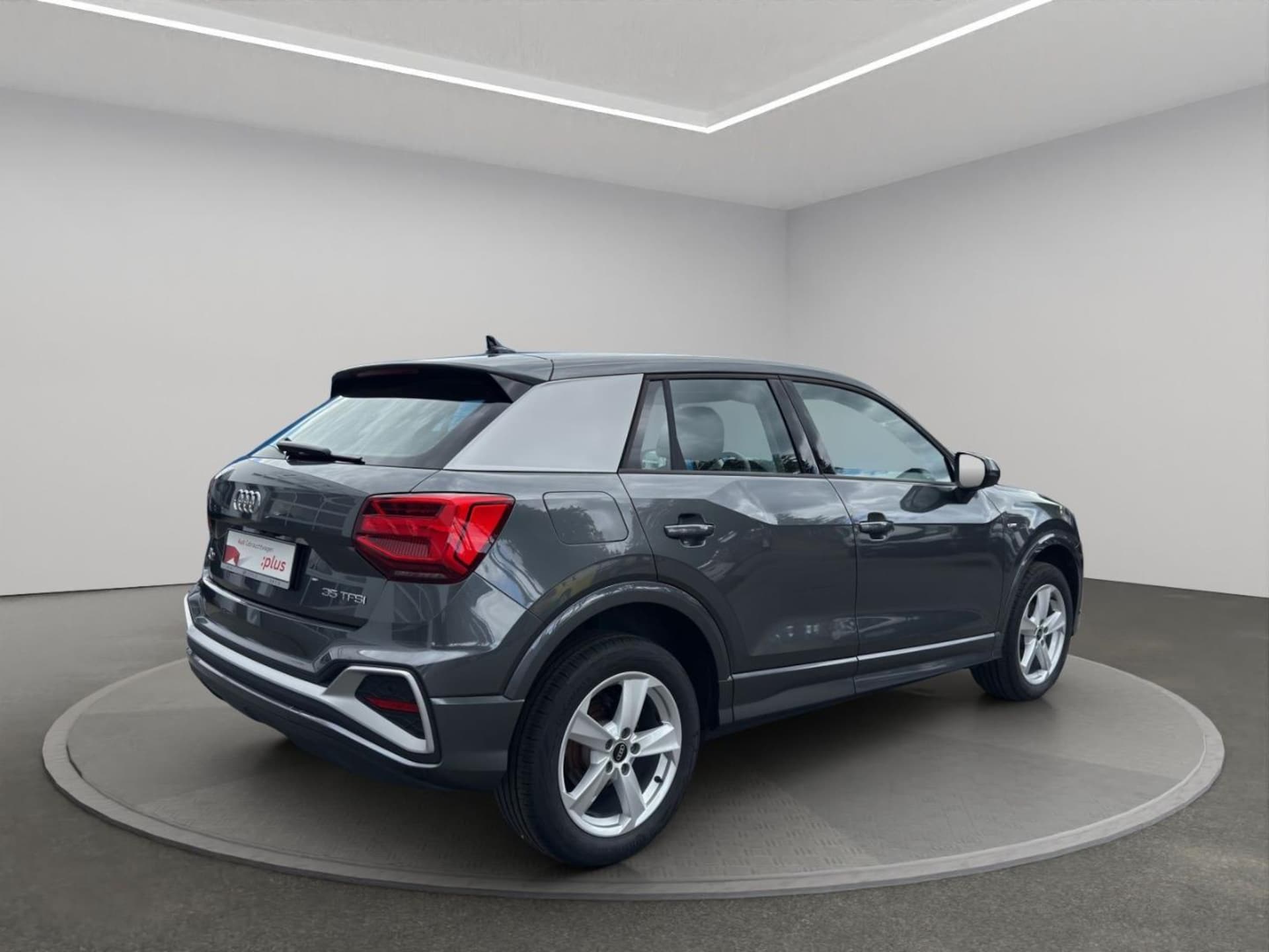Audi Q2 S line