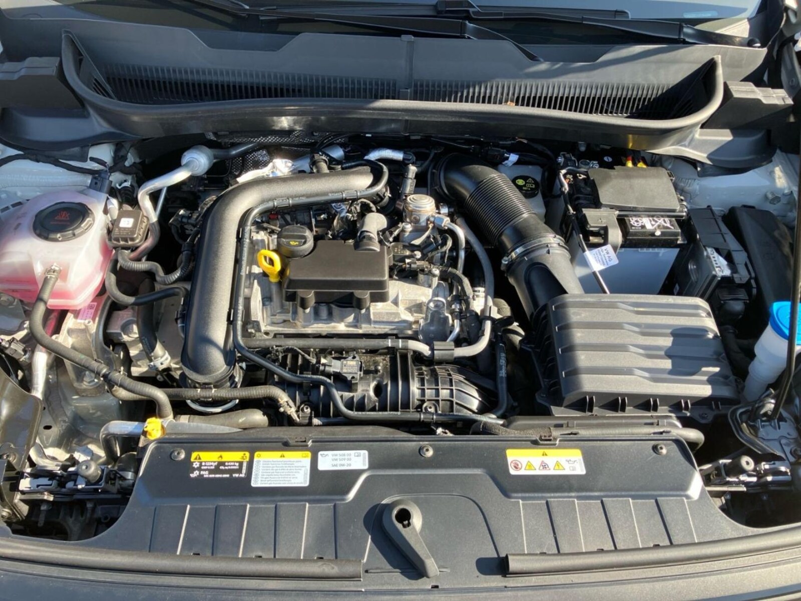 Volkswagen T-Cross – Bild 10