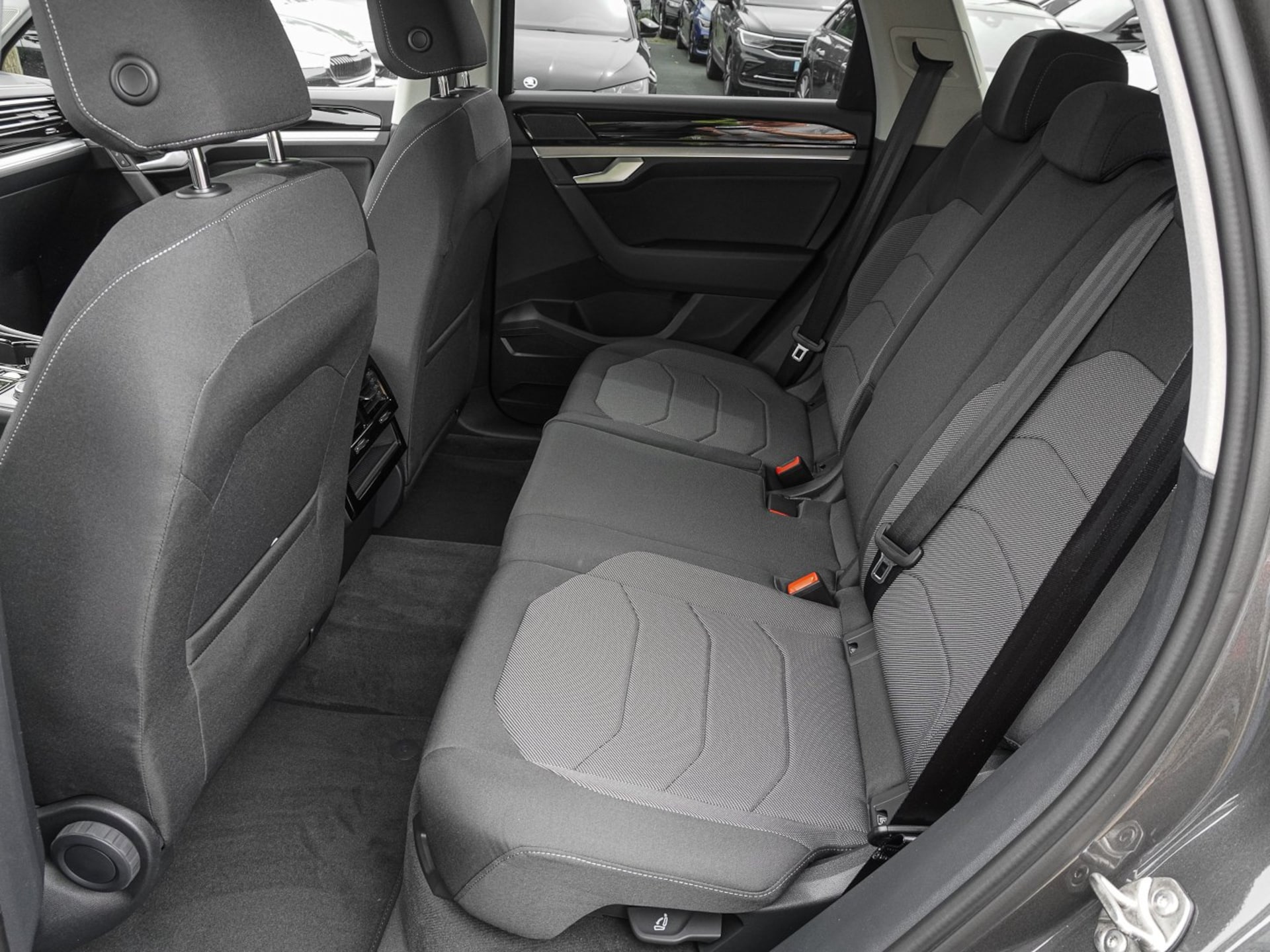 Volkswagen Touareg Basis-Modell