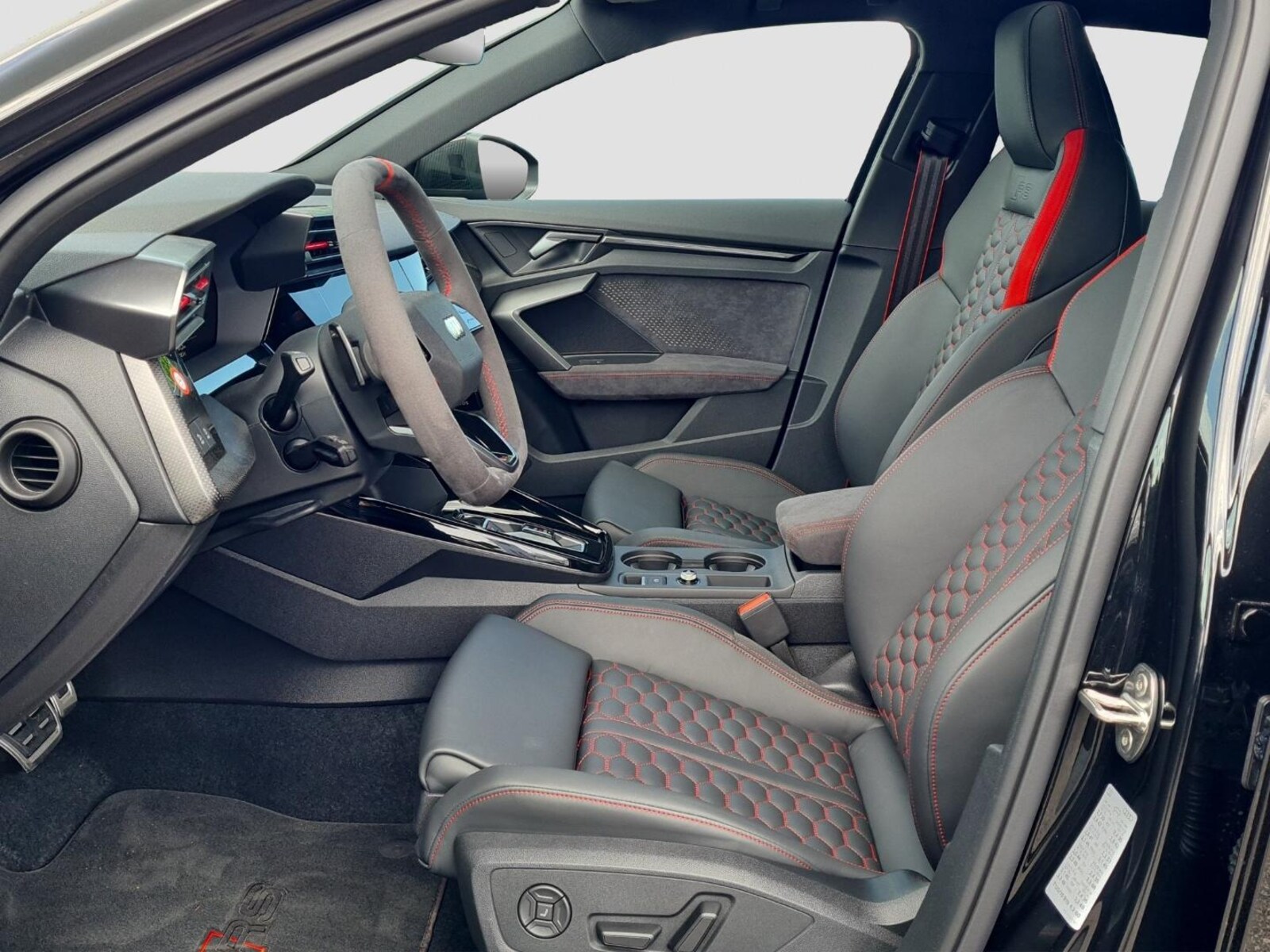 Audi RS 3 Limousine – Bild 8