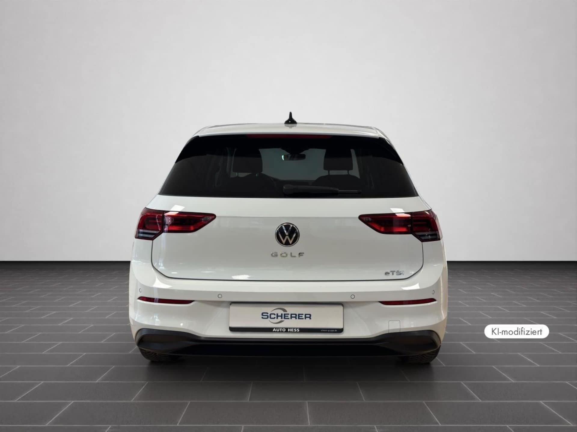 Volkswagen Golf Life