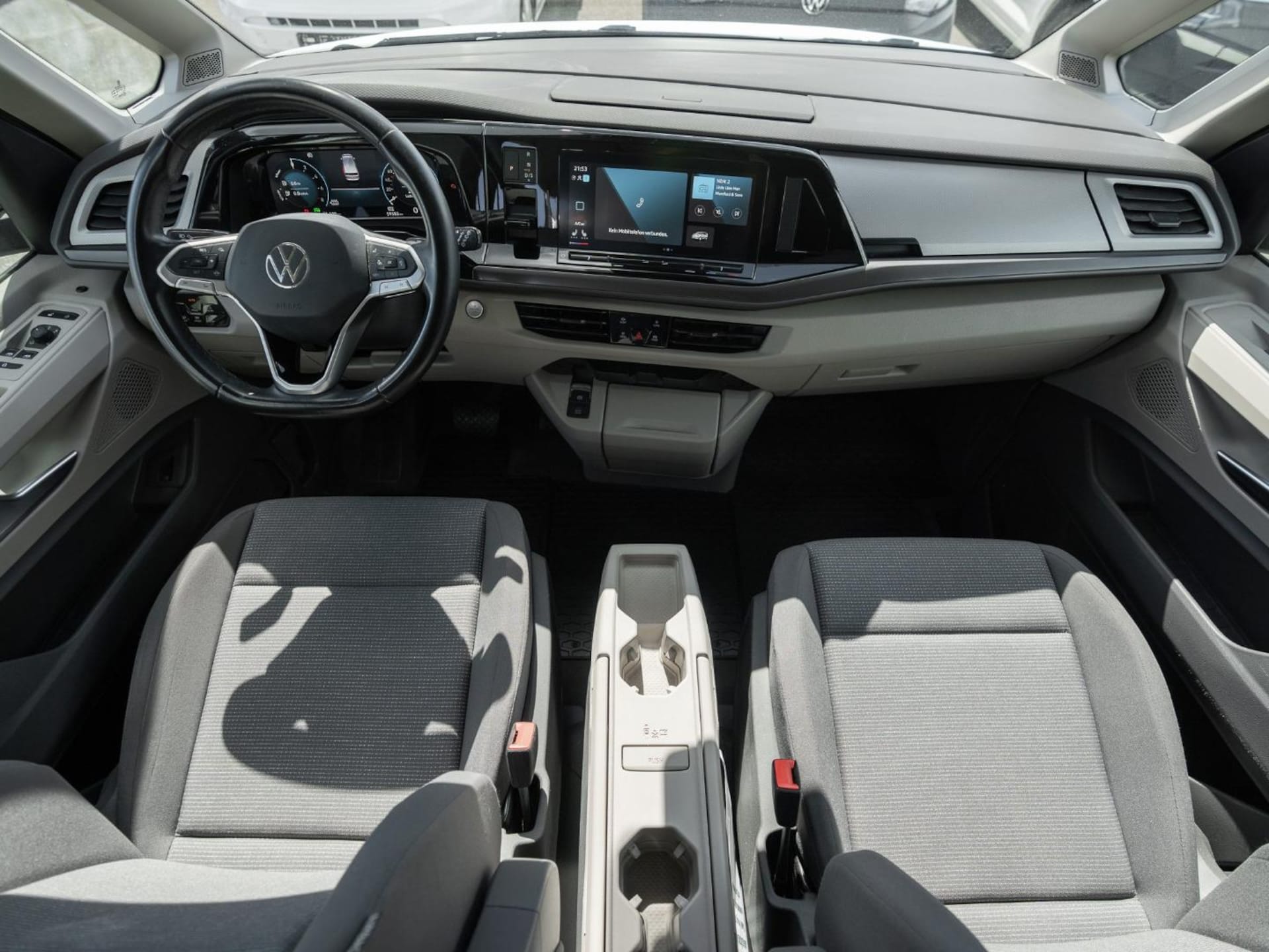 Volkswagen Multivan Basis-Modell