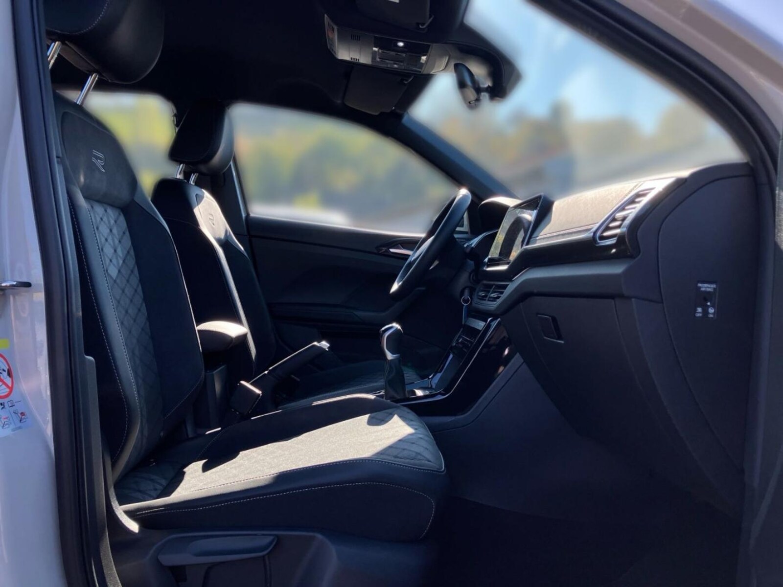 Volkswagen T-Cross – Bild 15