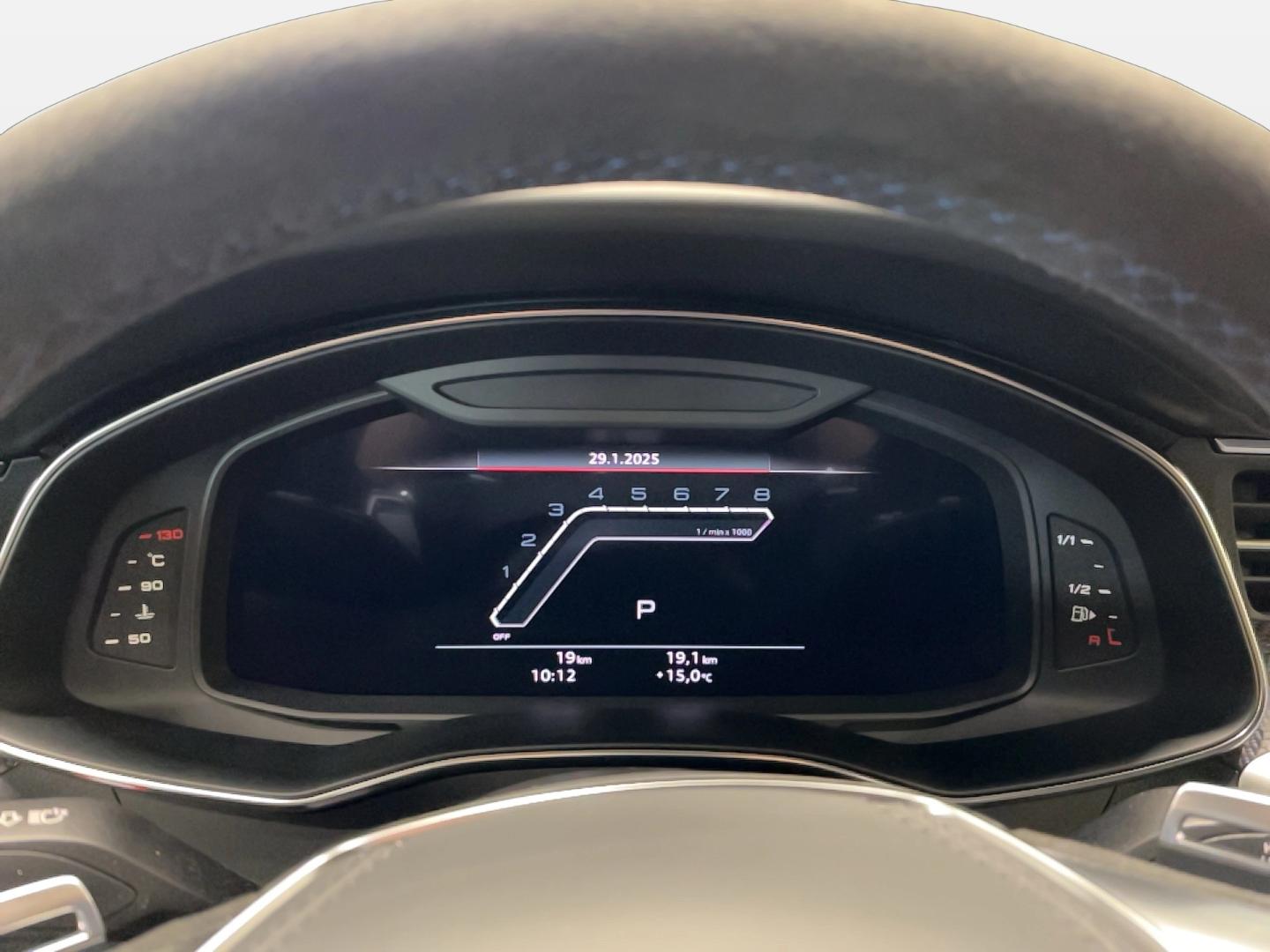 Image about Audi RS 6 Avant performance quattro tiptronic