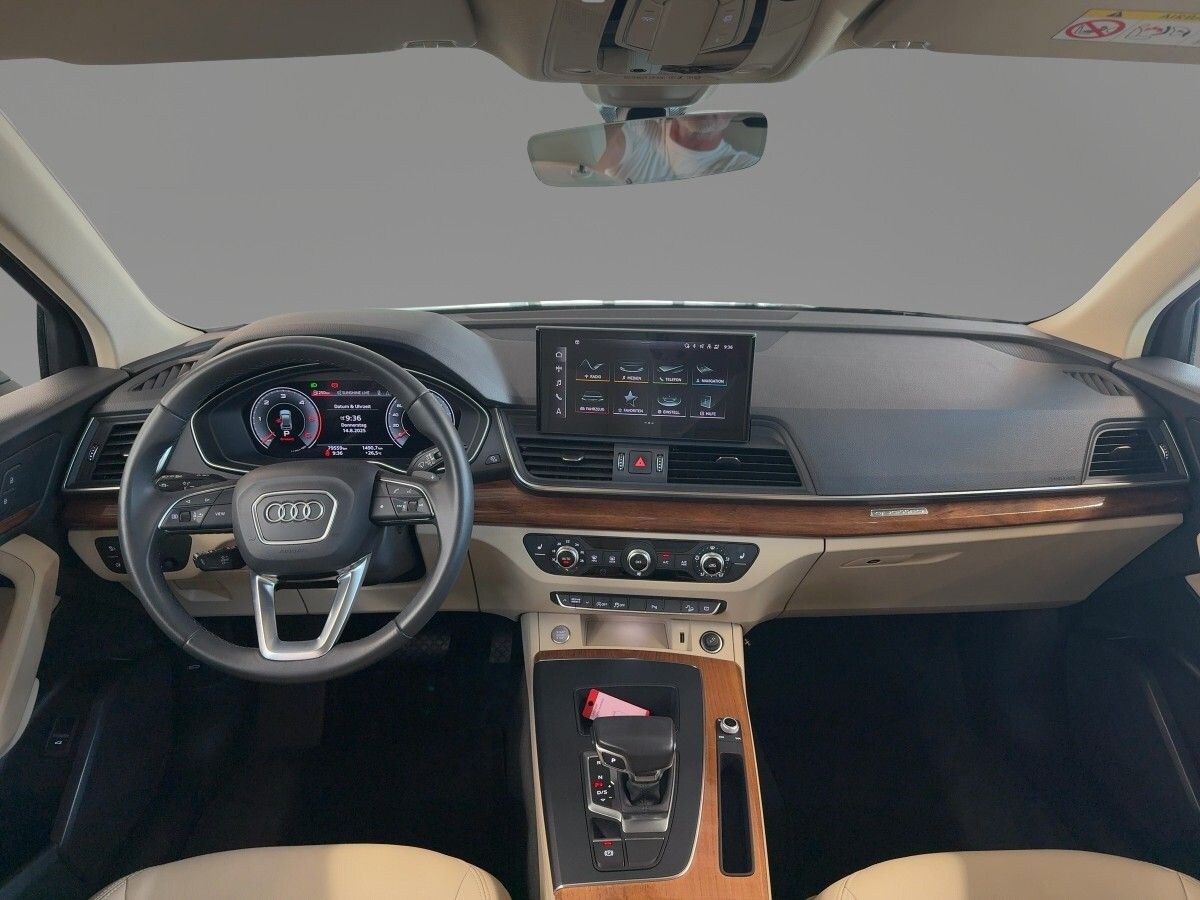 Image about Audi Q5 40 TDI quattro S tronic
