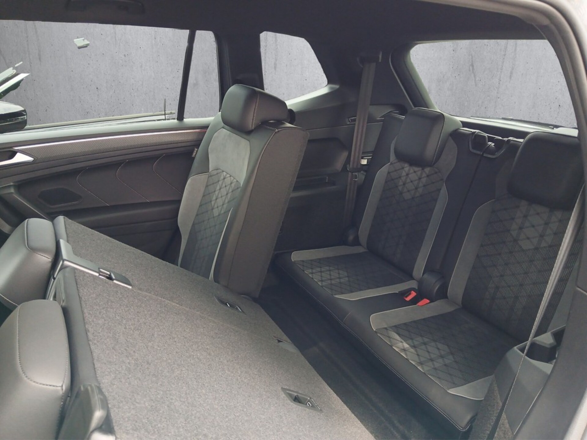 Volkswagen Tiguan Allspace R-Line