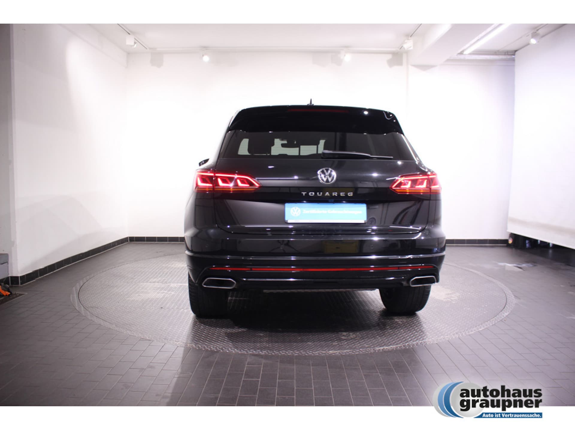 Volkswagen Touareg Atmosphere