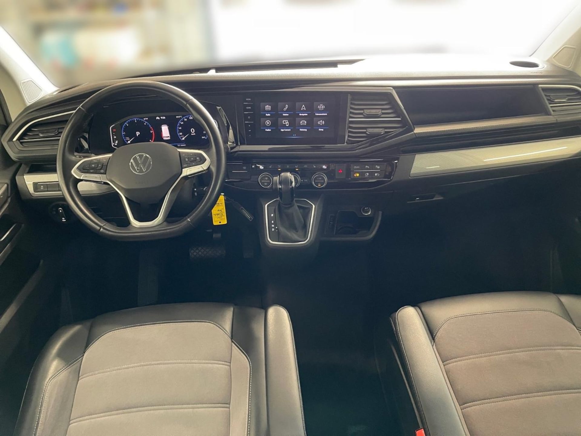 Volkswagen T6.1 Multivan Highline
