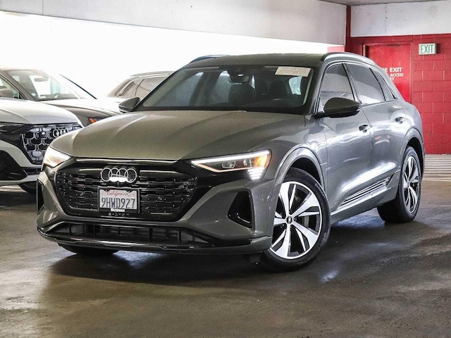 2024 Audi Q8 e-tron