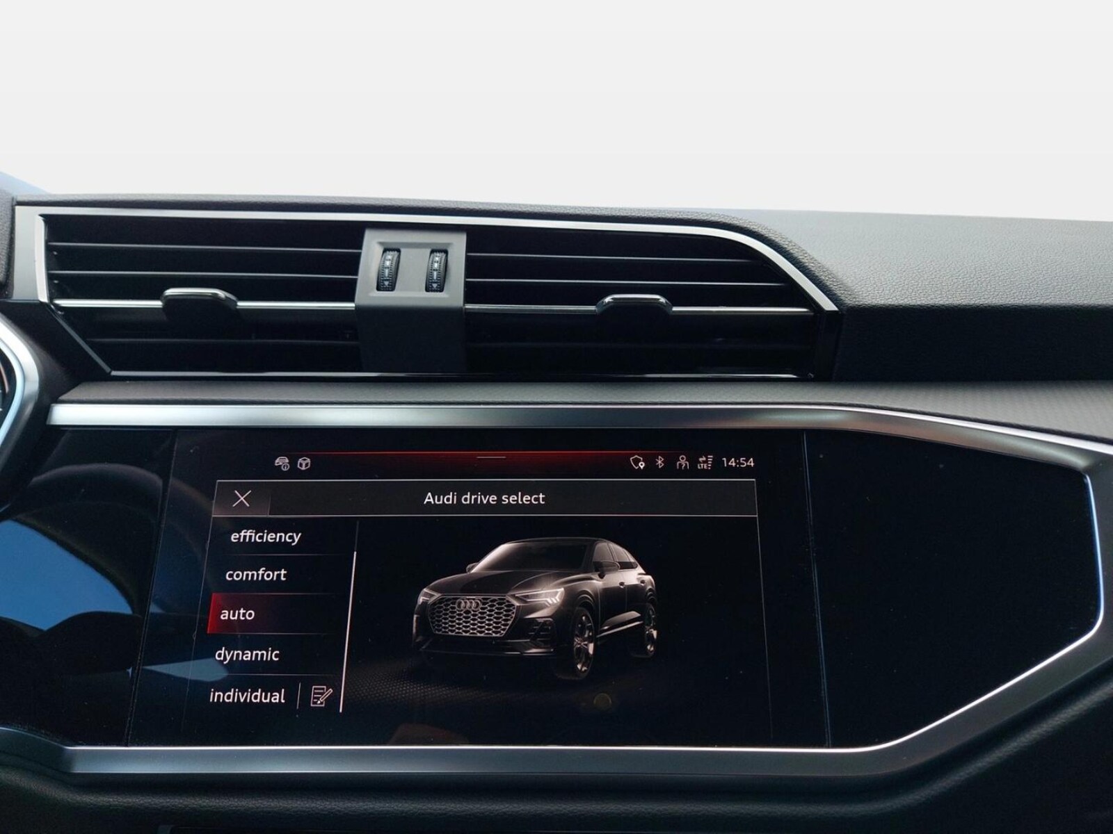 Audi Q3 Sportback – Bild 21