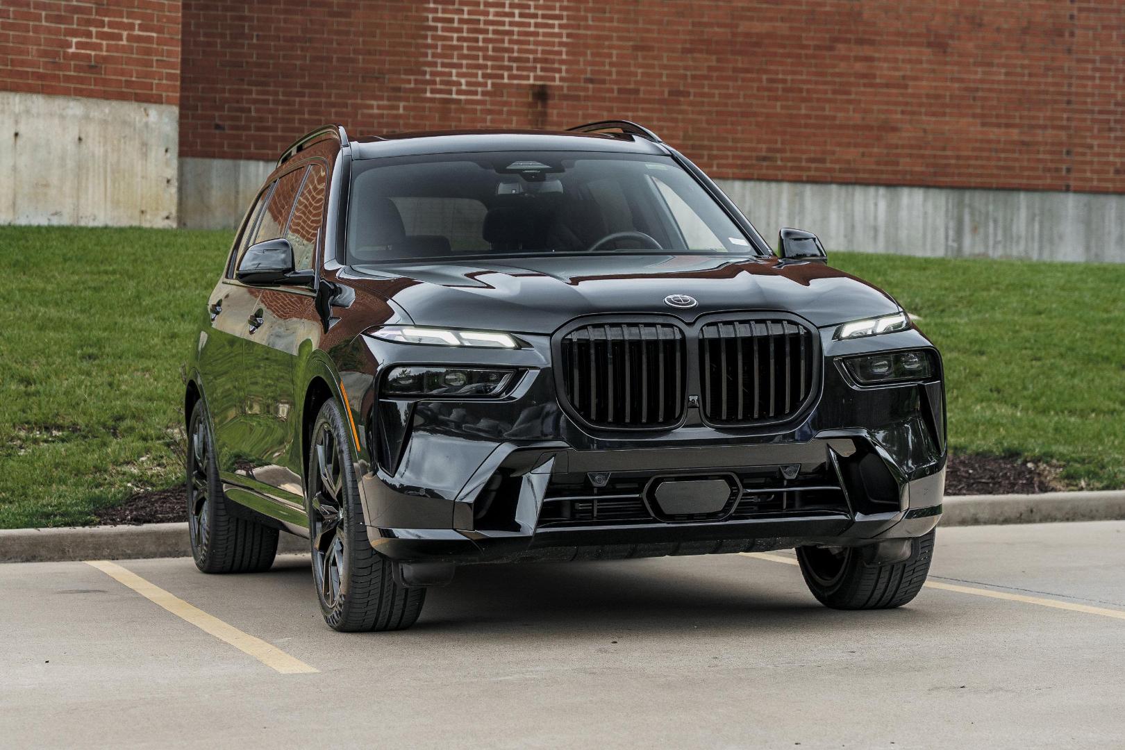 2026 BMW X7 xDrive40i's photo