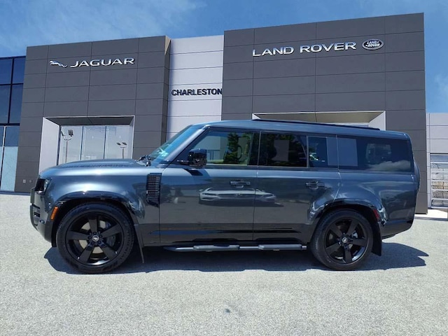 2025 Land Rover Defender