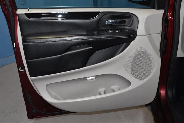 2020 Dodge Grand Caravan
