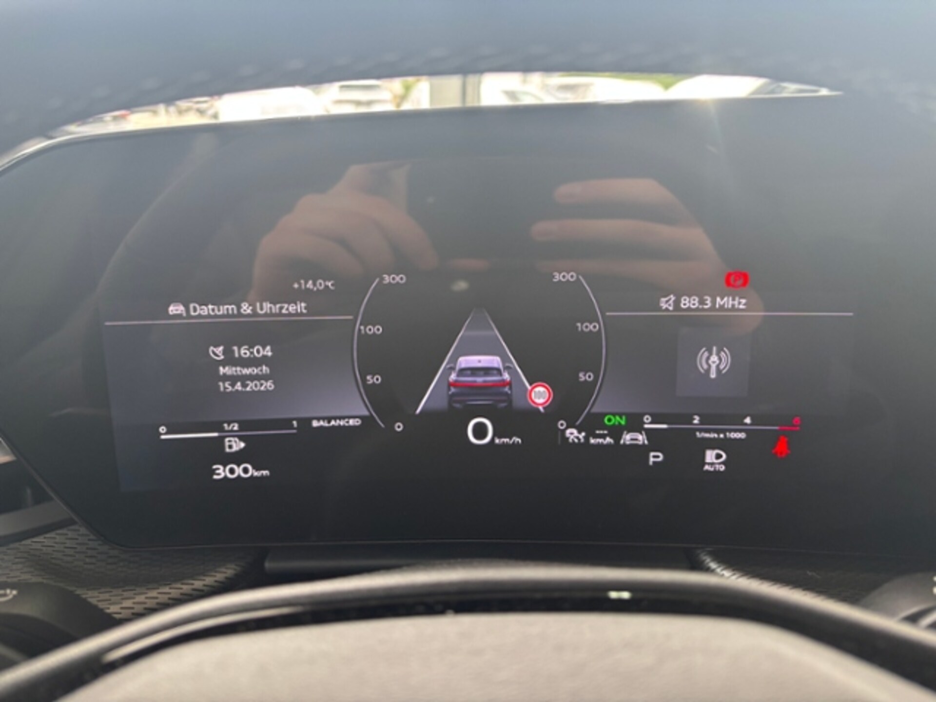Audi Q5 Sportback edition one