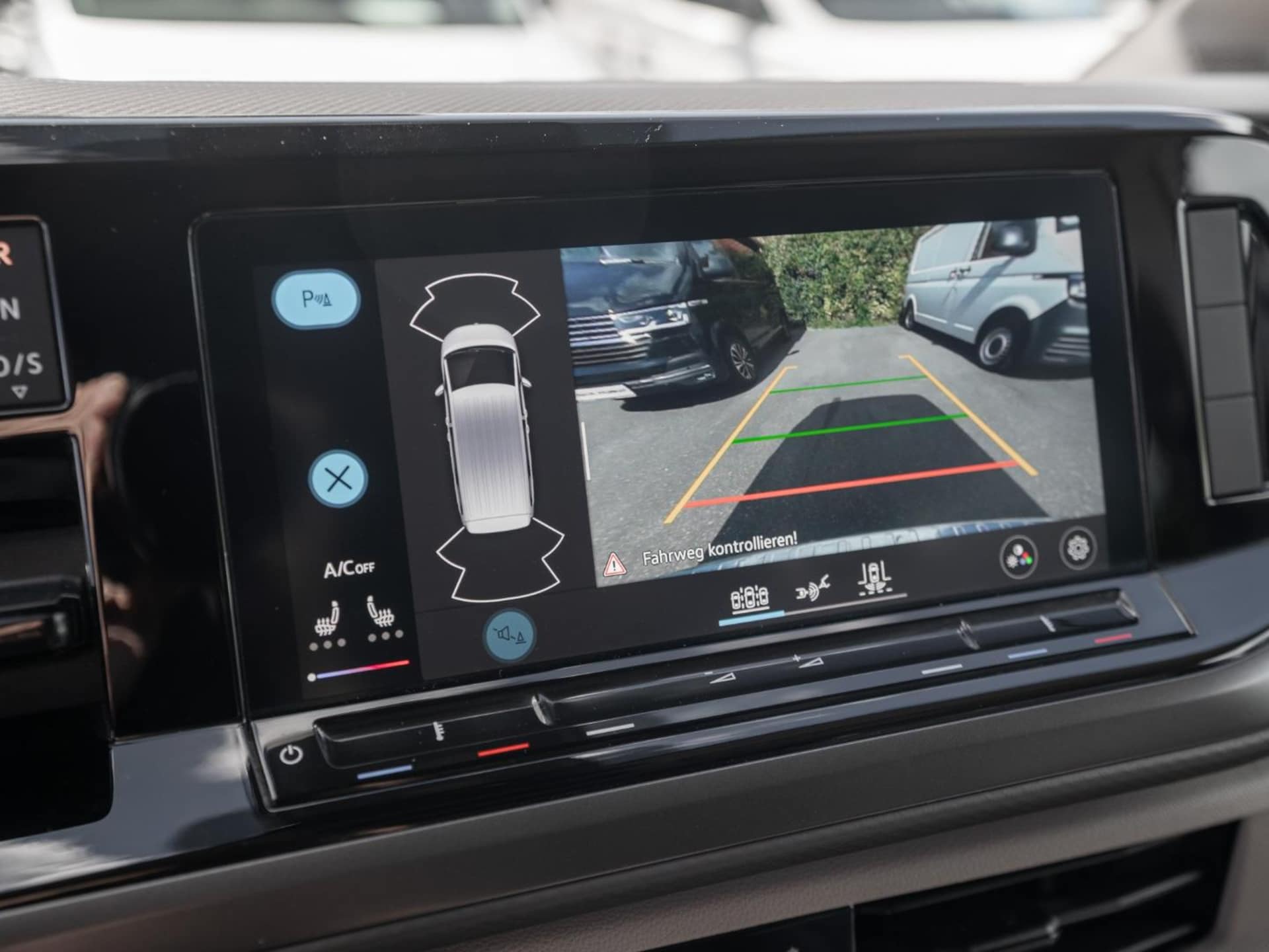 Volkswagen Multivan Basis-Modell