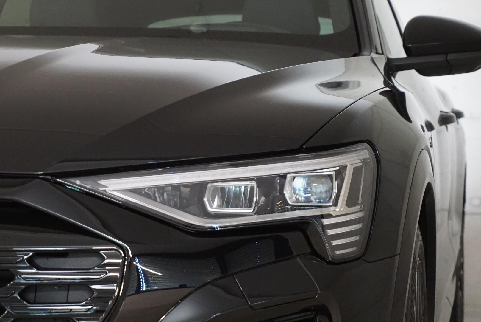 Image about Audi Q8 e-tron Black Edition 50 e-tron quattro 250,00 kW