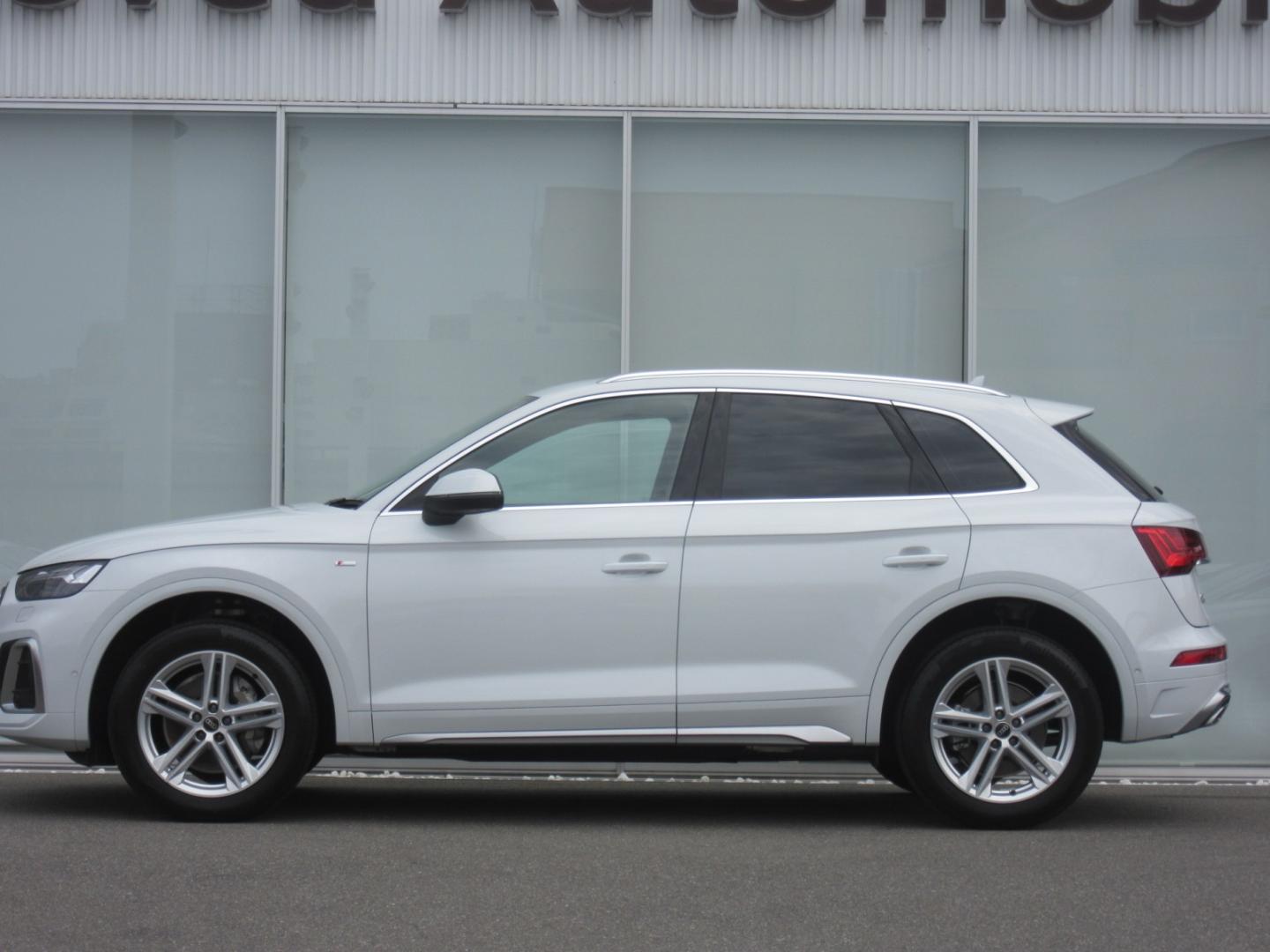 Image about Audi Q5 40 TDI quattro S line 150(204) kW(PS) S tronic