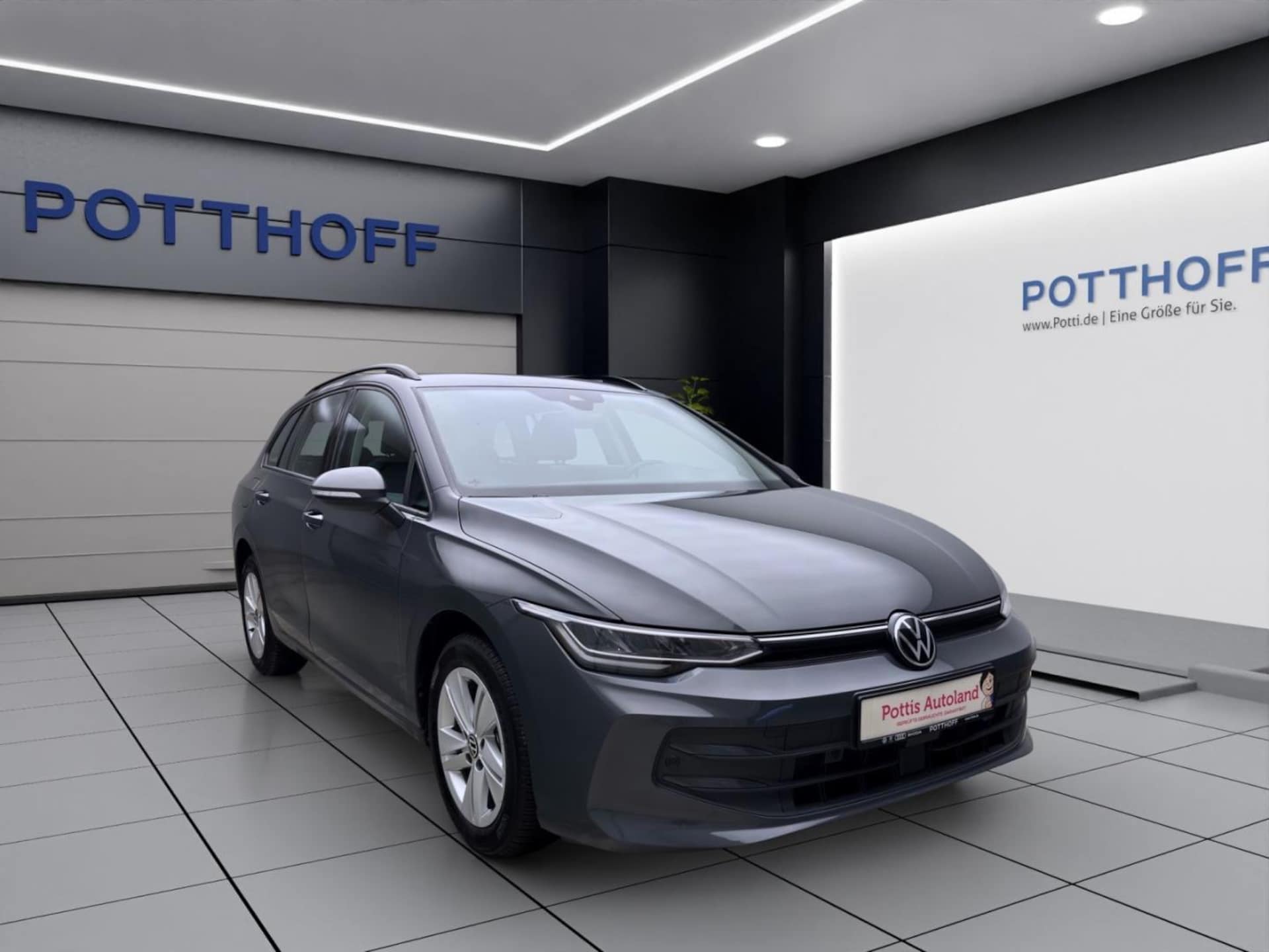 Volkswagen Golf Variant Life