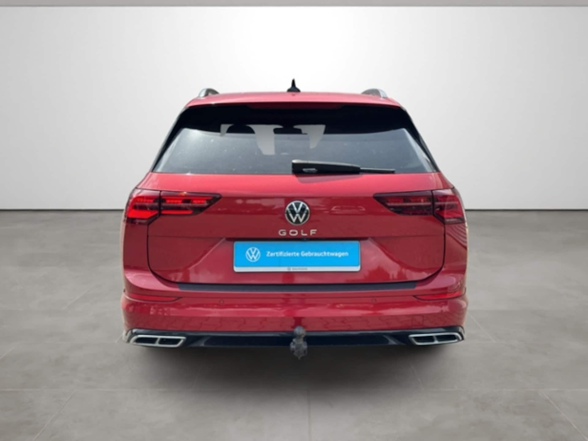 Volkswagen Golf Variant R-Line