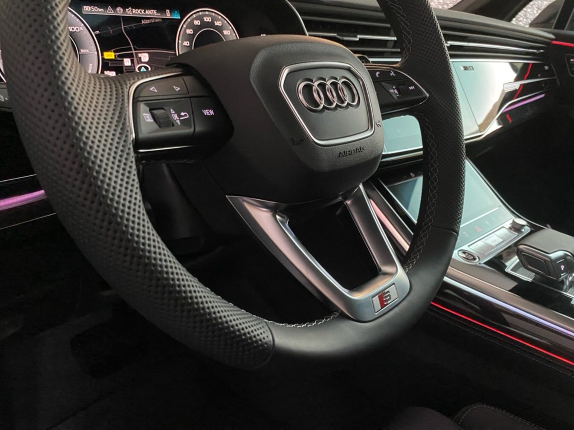Audi Q7 SUV TFSI e S line