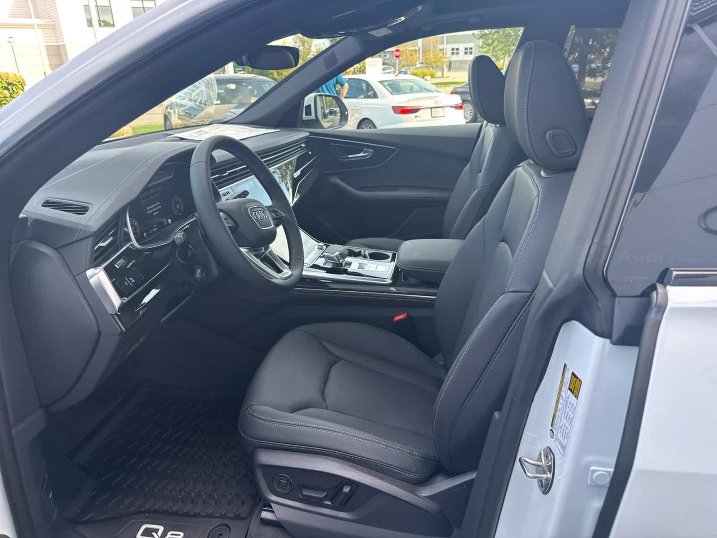 2026 Audi Q8 Premium Plus - Photo 16
