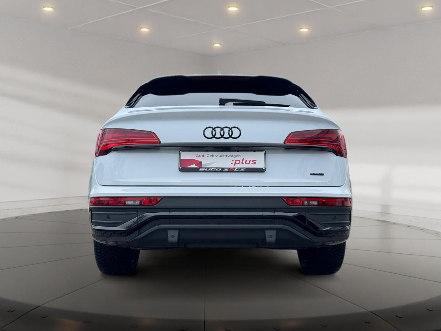 Bild über Audi Q5 Sportback 40 TFSI quattro S tronic - für weitere Informationen kontaktieren Sie den Audi Partner