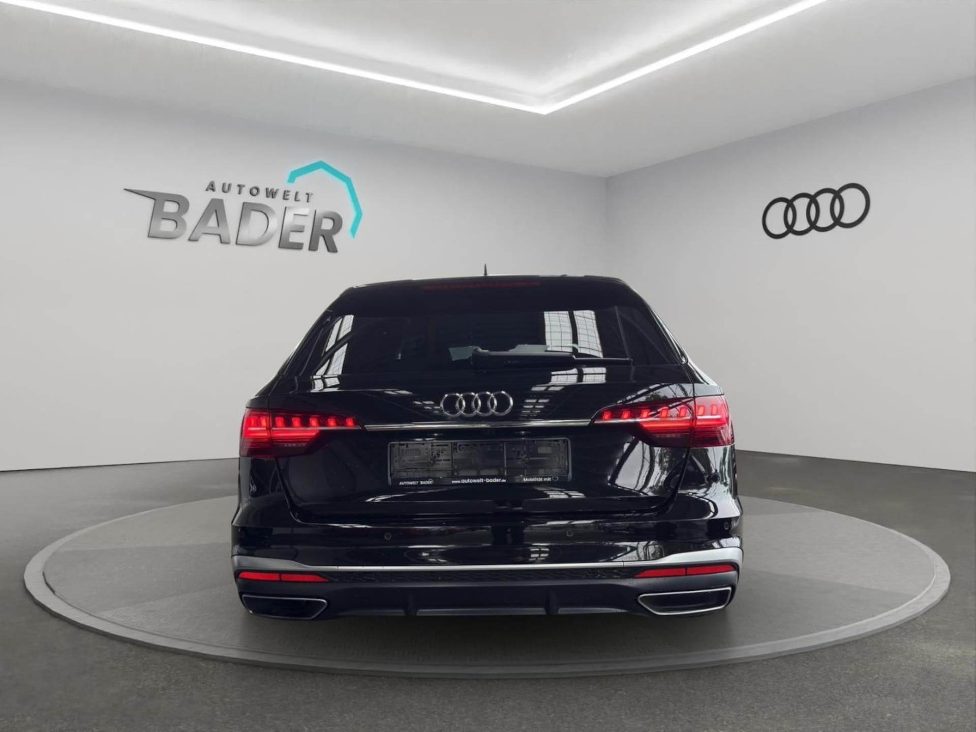 Audi A4 Avant S line