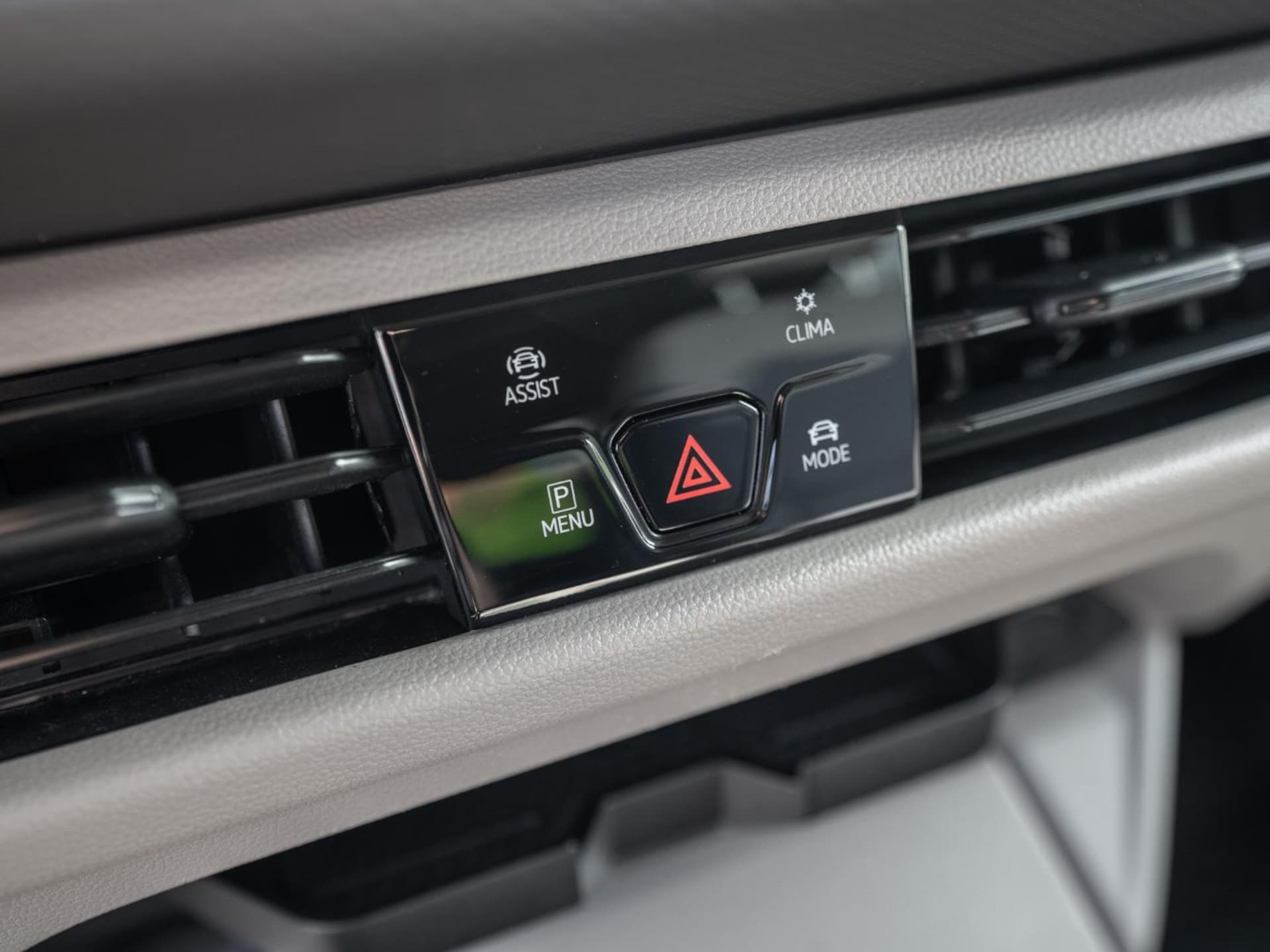 Volkswagen Multivan Basis-Modell