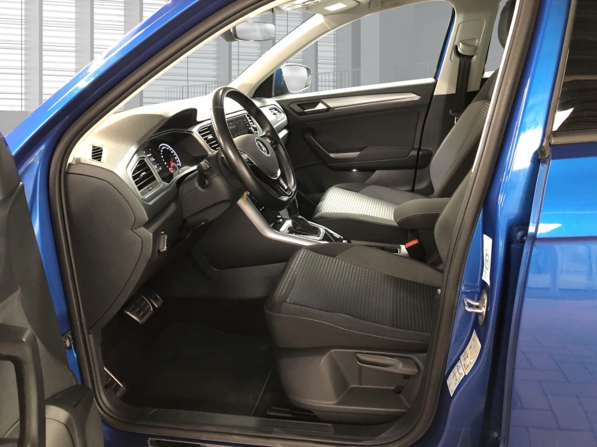 Volkswagen T-Roc Active
