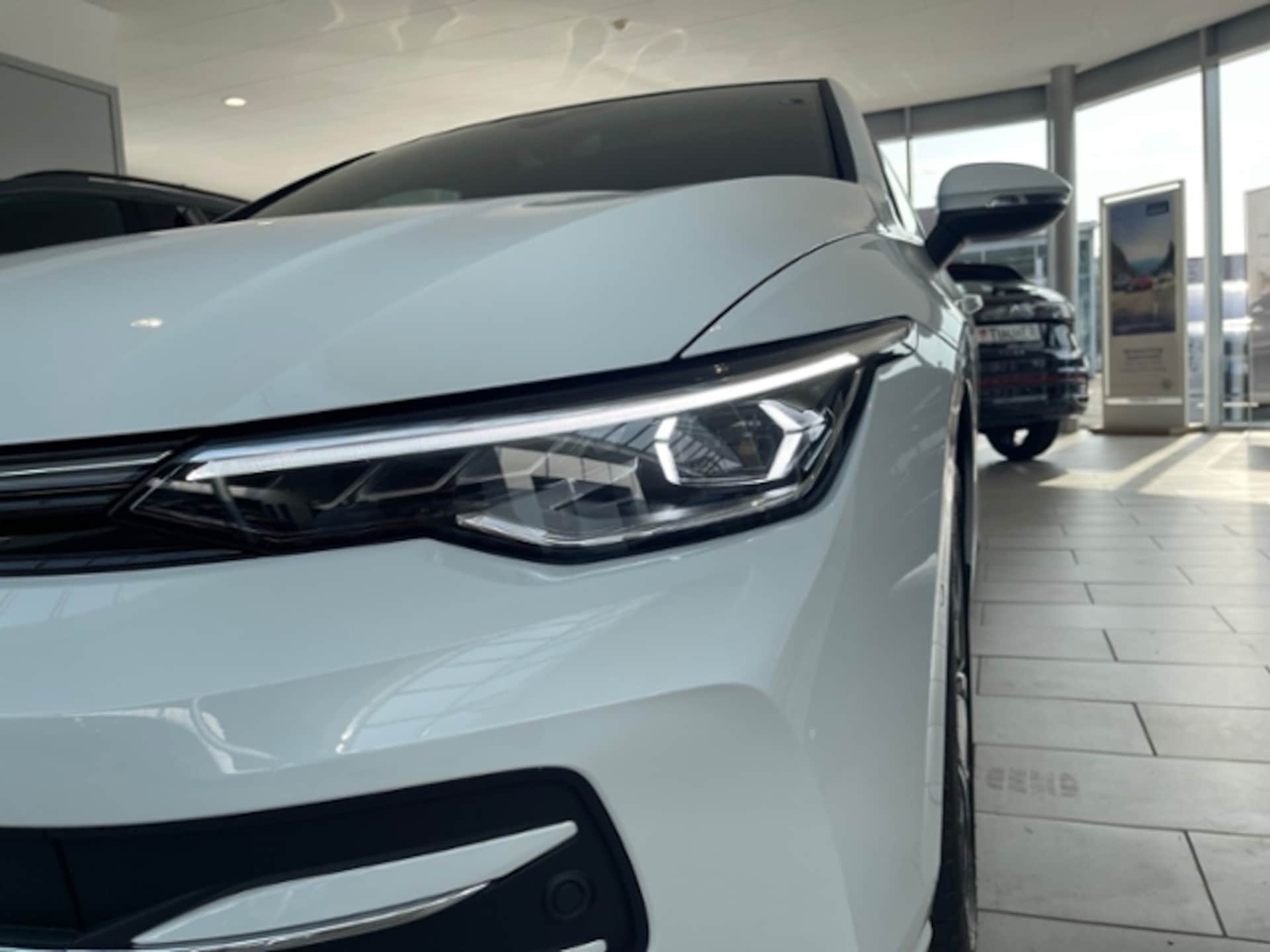 Volkswagen Golf Style