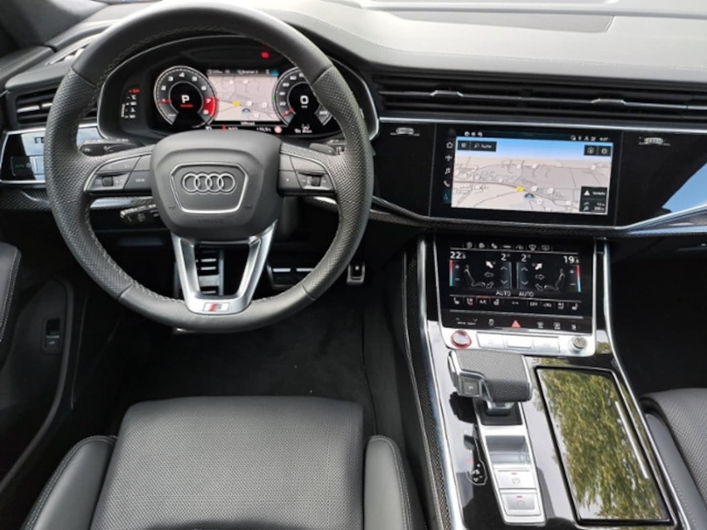 Bild über Audi SQ8 TFSI quattro tiptronic - für weitere Informationen kontaktieren Sie den Audi Partner