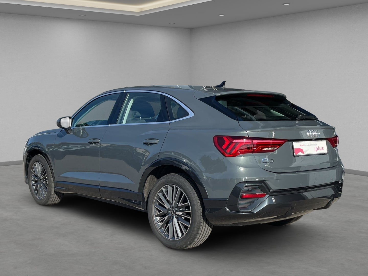 Bild über Audi Q3 Sportback TFSI 110 kW S tronic - für weitere Informationen kontaktieren Sie den Audi Partner