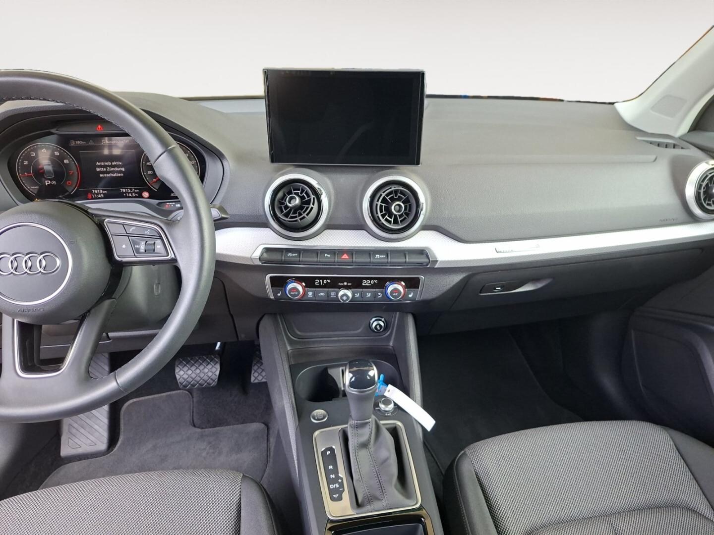 Bild über Audi Q2 advanced 35 TFSI S tronic - für weitere Informationen kontaktieren Sie den Audi Partner