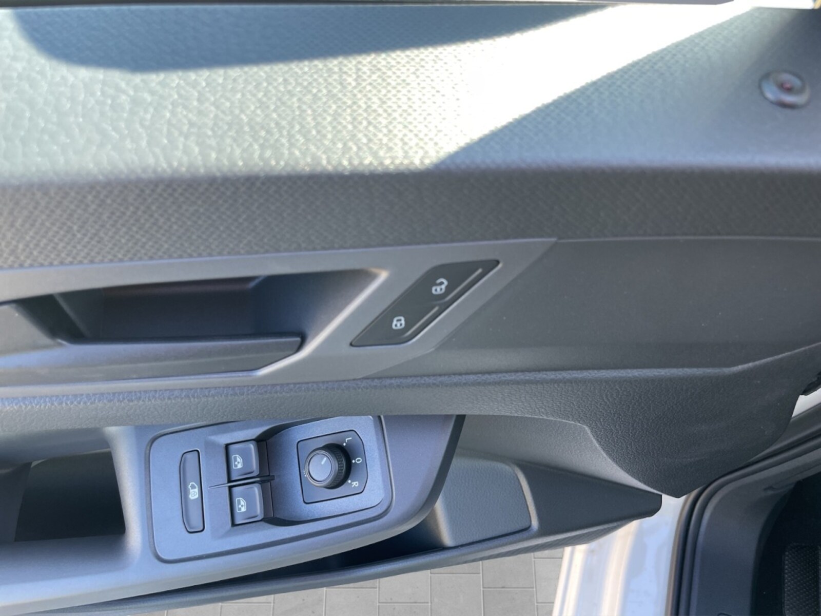 Volkswagen Caddy Cargo – Bild 10