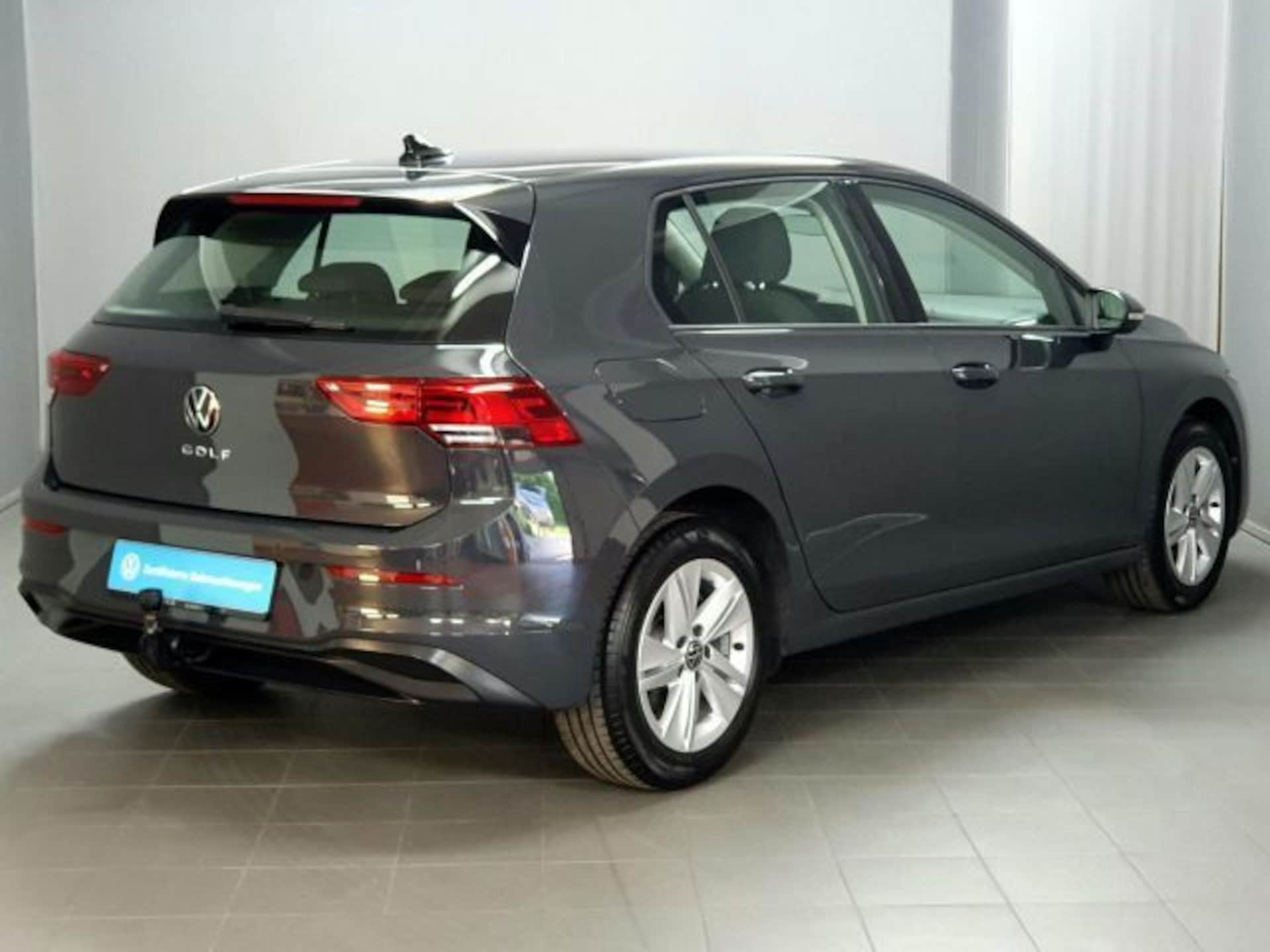 Volkswagen Golf Life