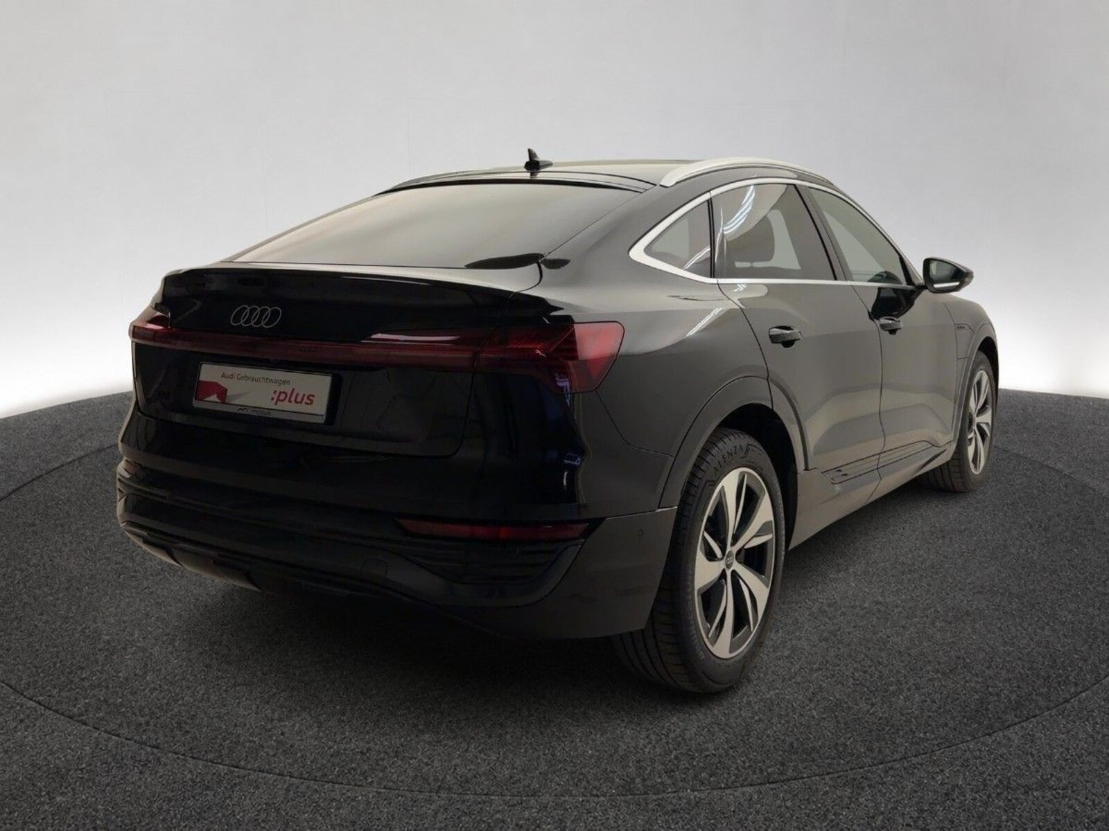 Audi Q8 Sportback e-tron – Bild 4