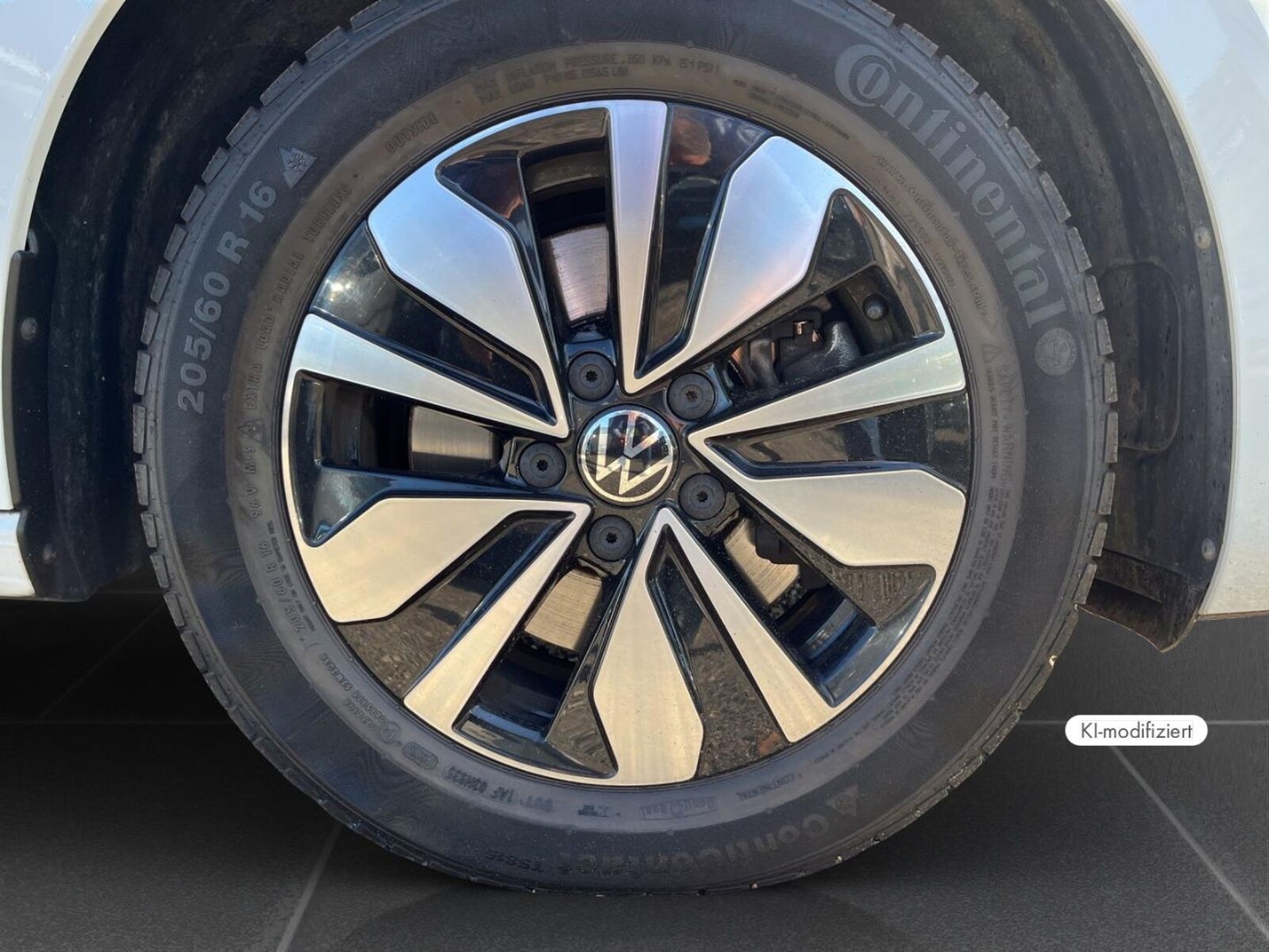Volkswagen Touran – Bild 8