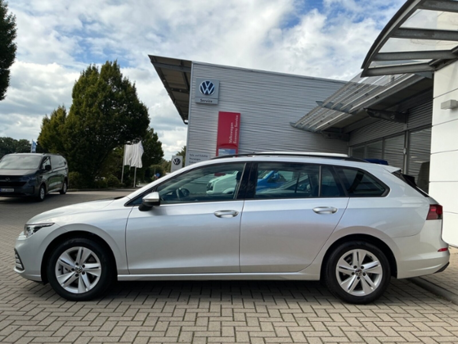 Volkswagen Golf Variant – Bild 7