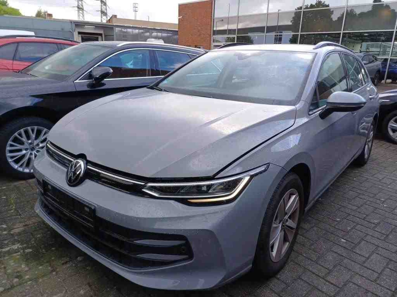Volkswagen Golf Variant – Bild 2