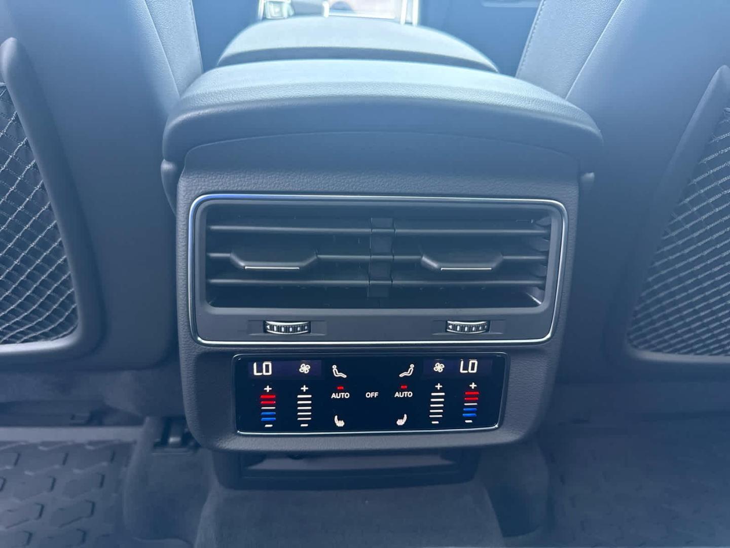 2026 Audi Q8 Premium Plus - Photo 28