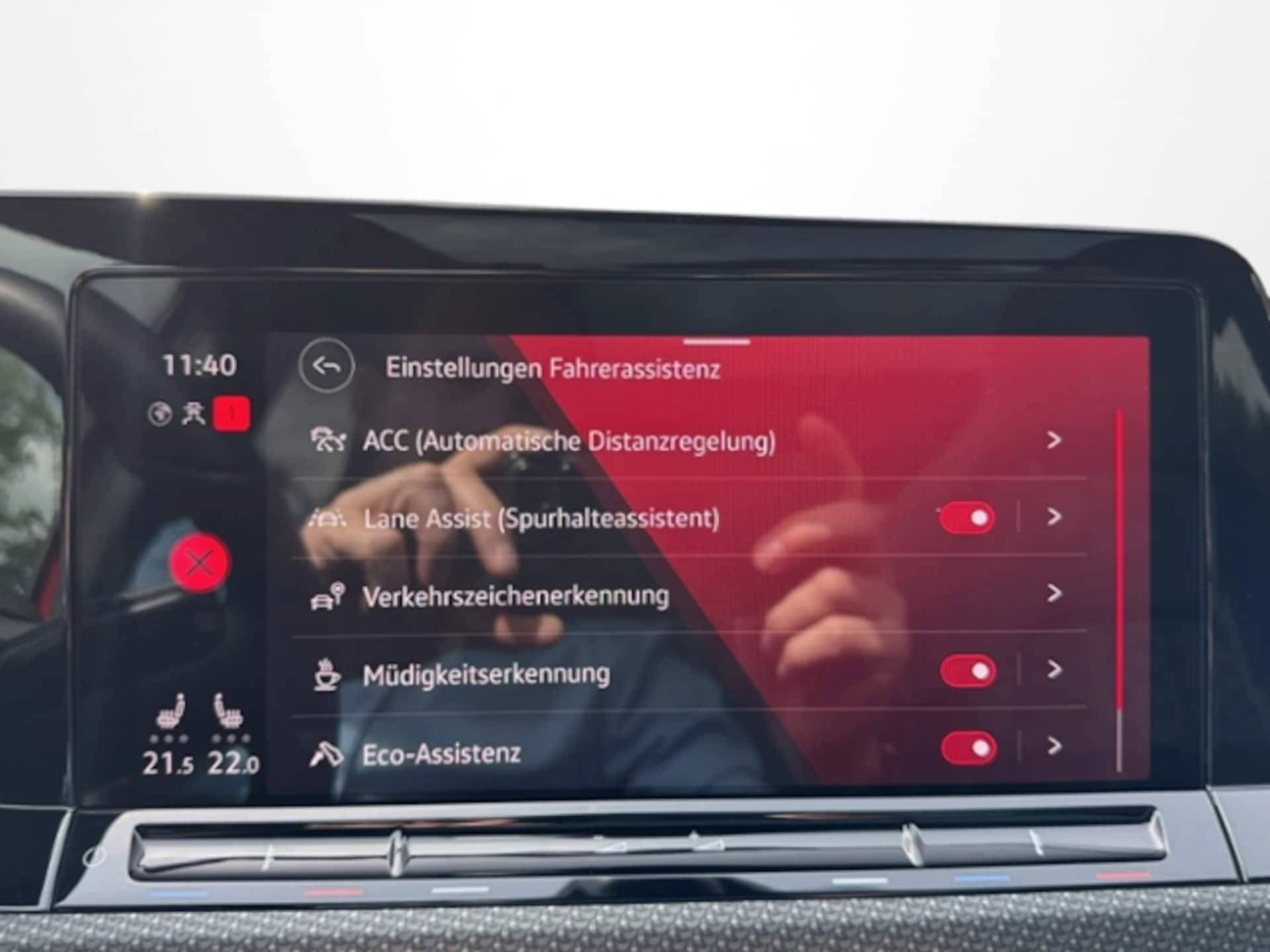 Volkswagen Golf Variant R-Line