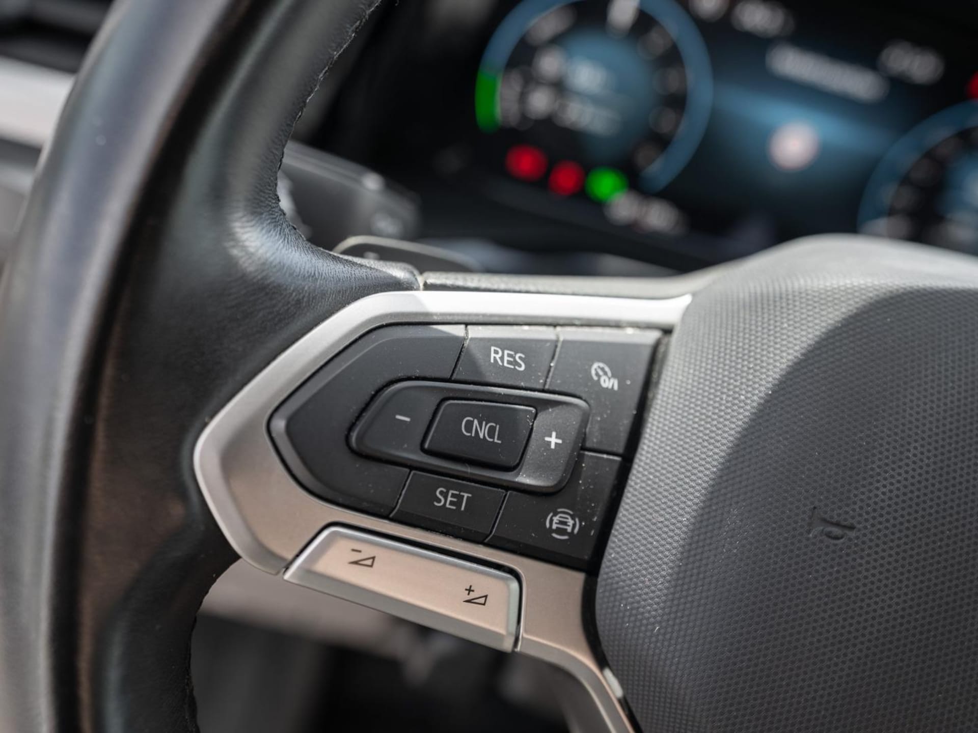 Volkswagen Multivan Basis-Modell