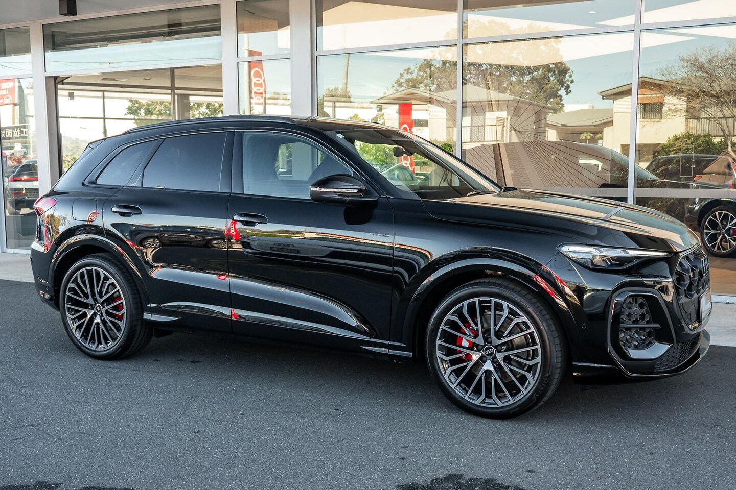 Image about Audi SQ5 SUV TFSI 270 kW