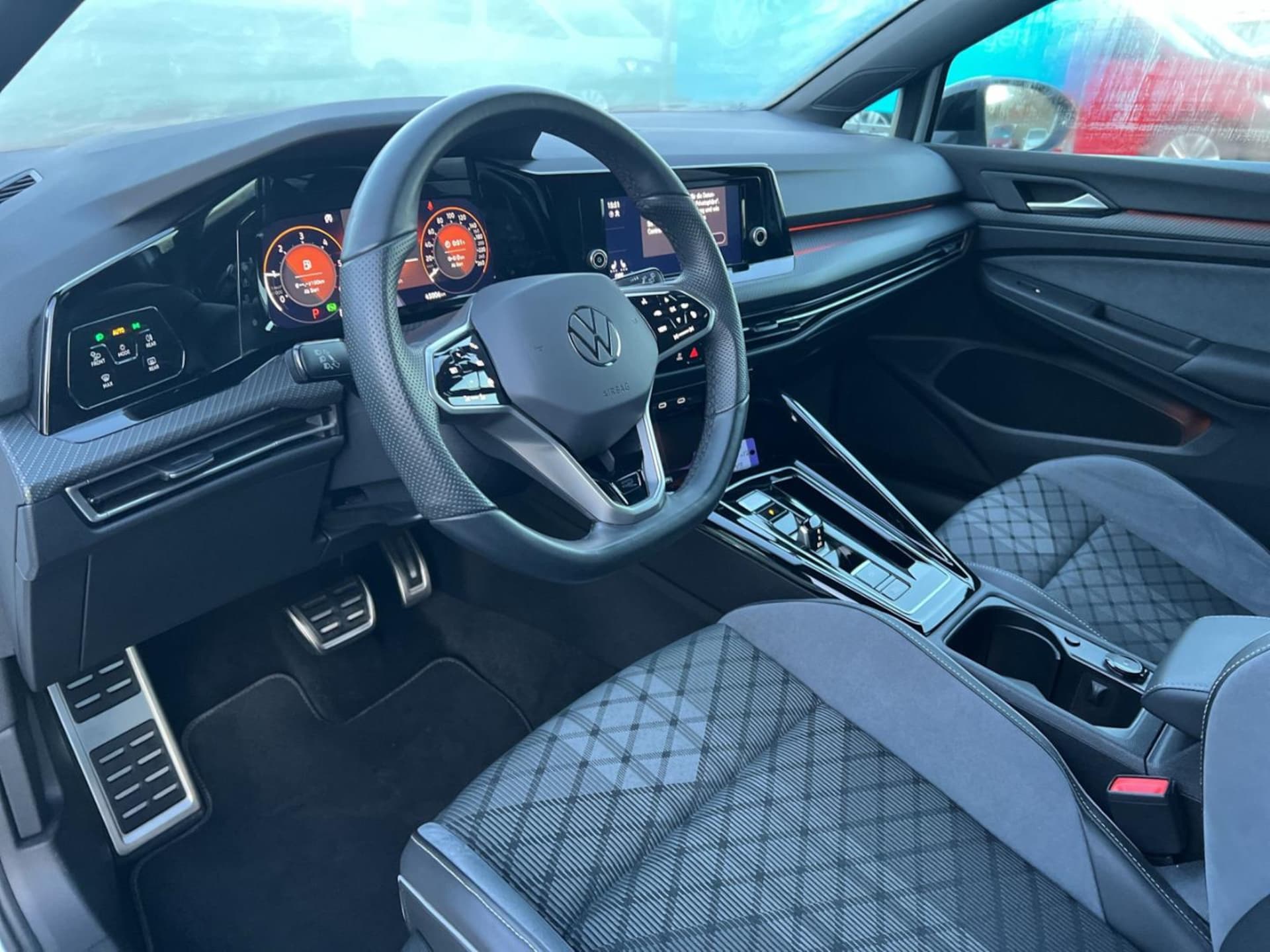 Volkswagen Golf Variant R-Line