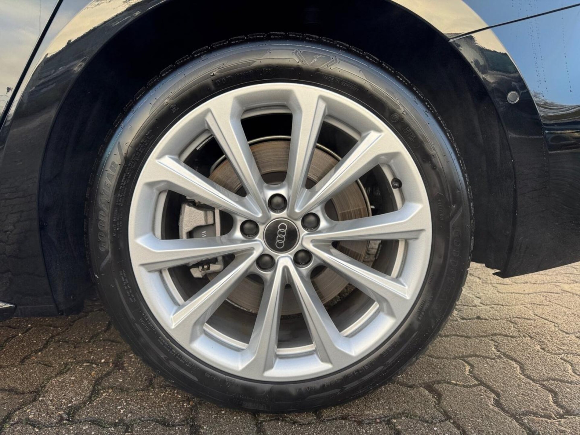 Audi A5 Avant edition one