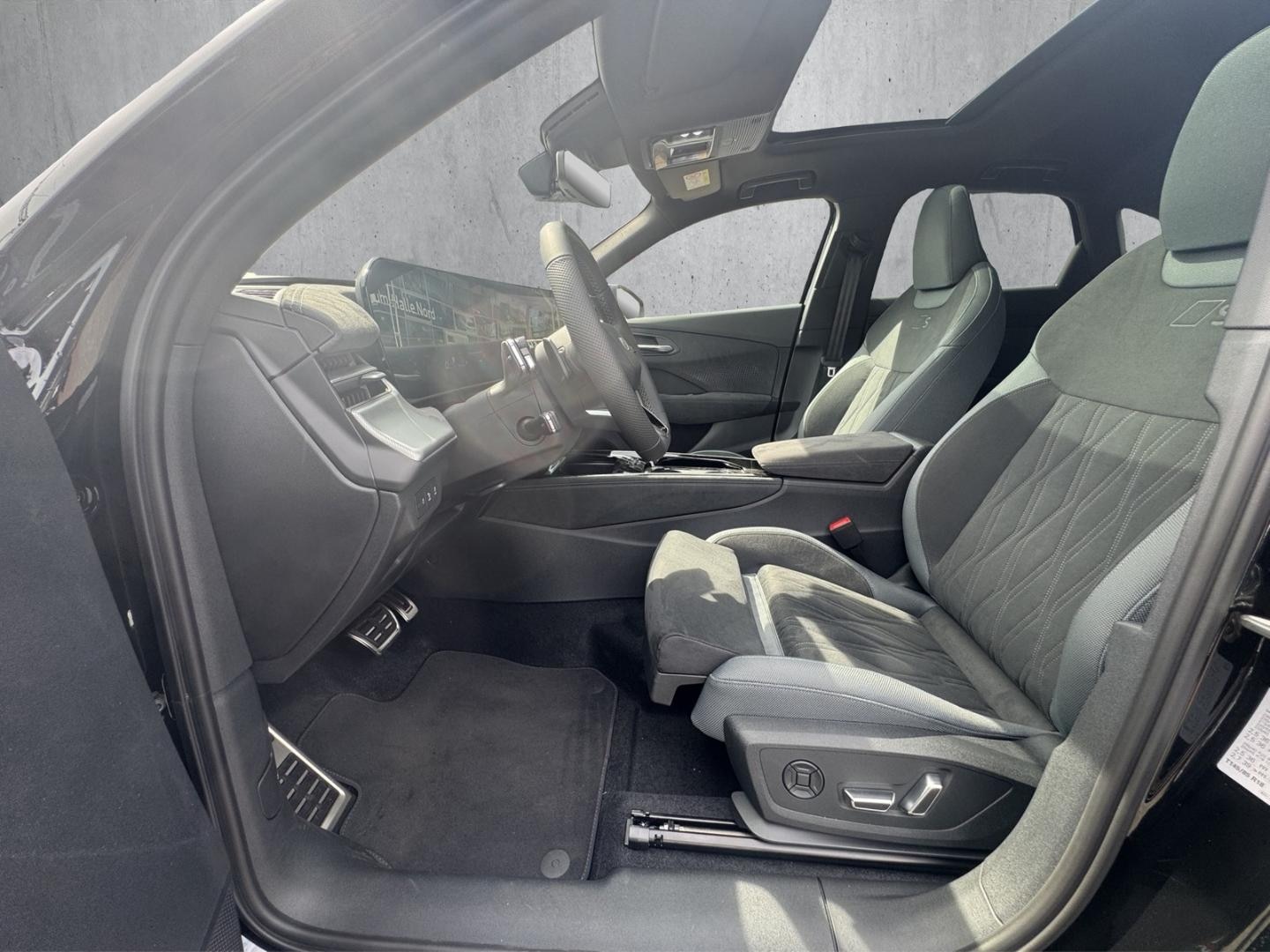 Bild über Audi Q3 Sportback TFSI quattro 195 kW S tronic - für weitere Informationen kontaktieren Sie den Audi Partner