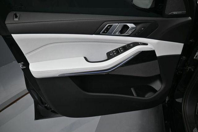 2026 BMW X5 40i - Photo 11
