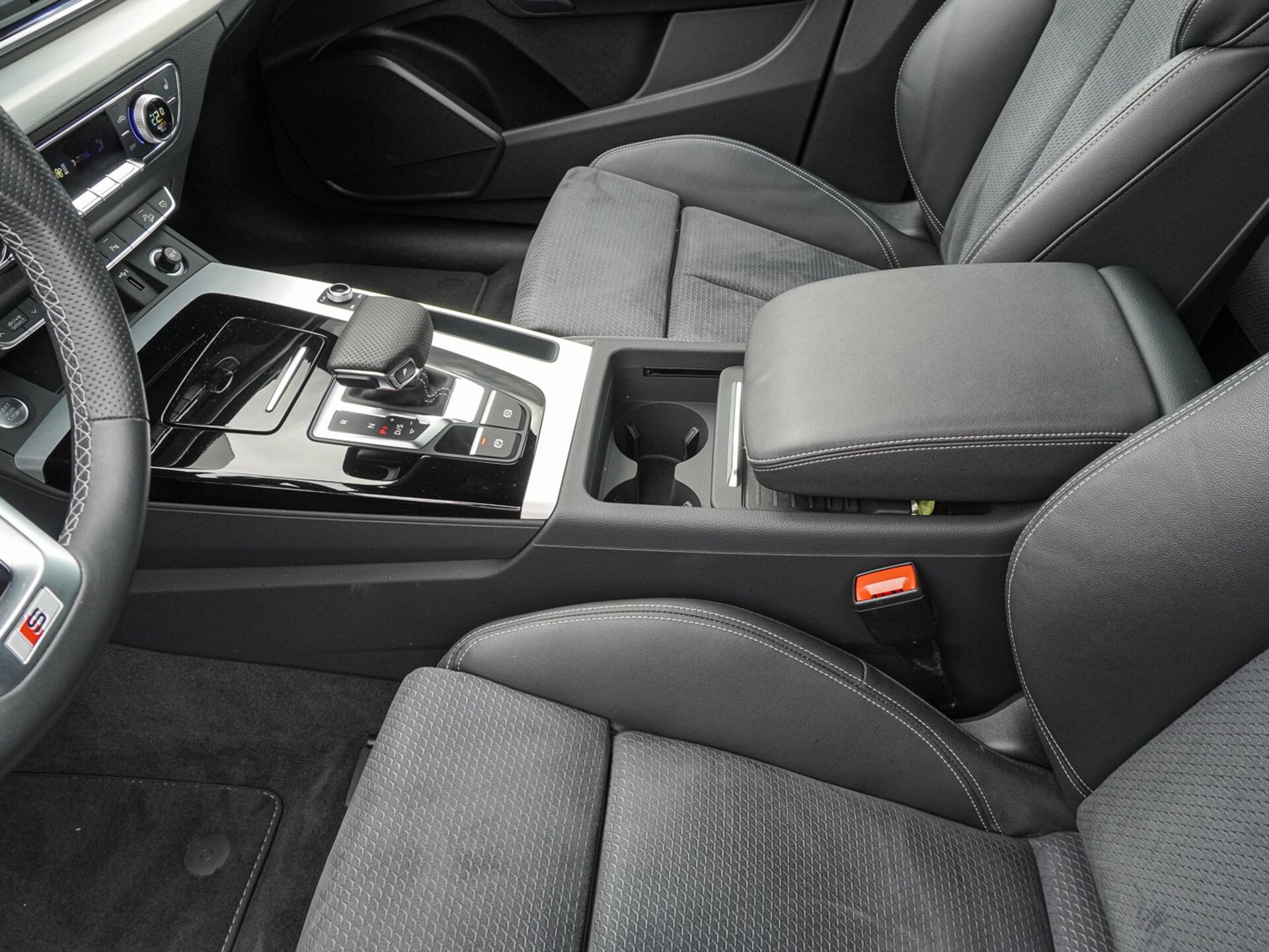 Audi Q5 Sportback S line