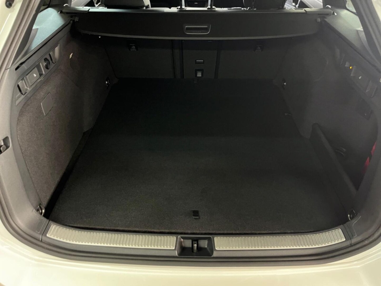 Volkswagen Passat – Bild 9